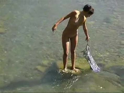 Exhibitionist Wife Teasing Nude Beach Voyeurs Or Homemade