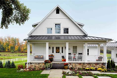 Our Favorite Farmhouse Exteriors Better Homes Gardens