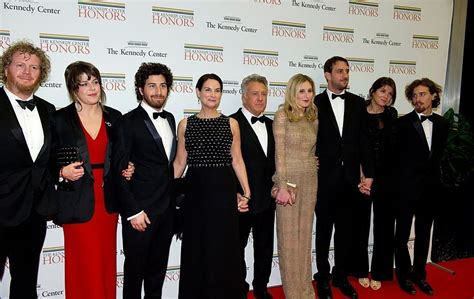 Meet The Fockers Star Dustin Hoffman Is A Proud Dad To 6 Kids — Meet