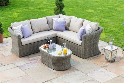 Maze rattan garden furniture harrogate 4 seat round dining set this great 4 seat dining set is a perennial favourite. Maze Rattan Winchester Small Corner Group | The Clearance Zone