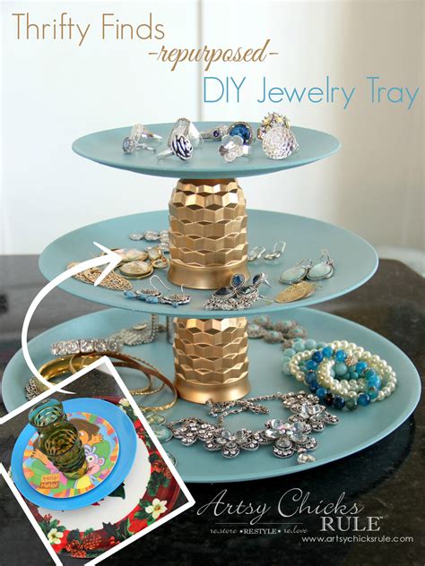 Thrifty Makeovers Repurposed By Artsy Chicks Love The New Jewelry