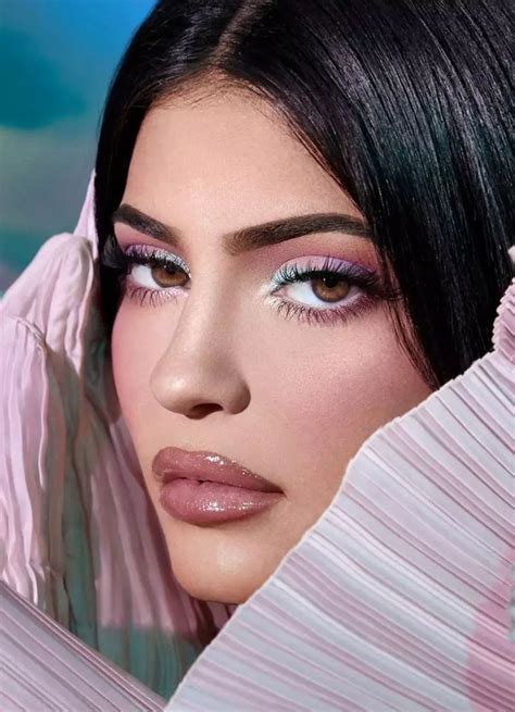 Moda Kylie Jenner Kylie Jenner Makeup Look Kylie Jenner Photoshoot