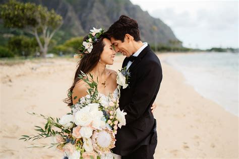 Hawaii Adventure Elopement And Intimate Wedding Photographer Colby