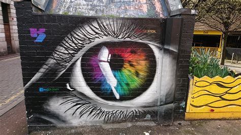 Spotted In Manchester Uk City Is Full Of Amazing Street Art Rgraffiti