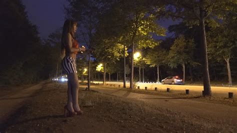 France Au Bois De Boulogne Auprès Des Prostituées Transgenres Focus