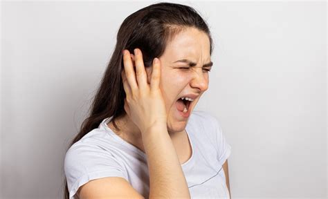 Ear And Jaw Pain Causes And Treatments Dezy