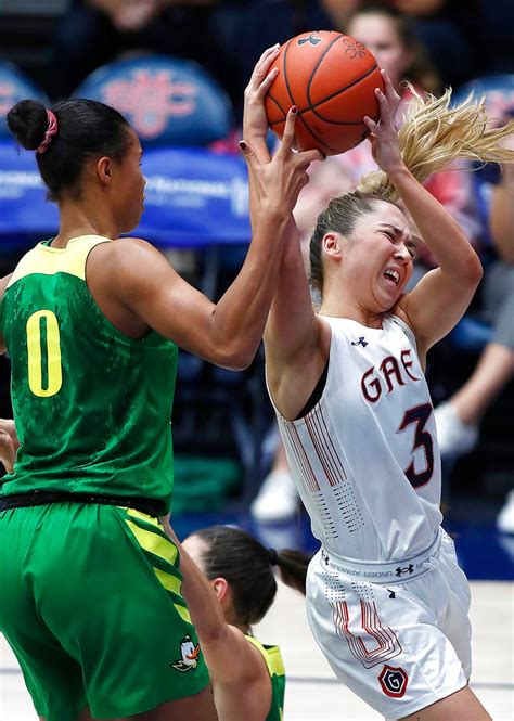 oregon women s basketball aiming to fine tune defense against long beach state