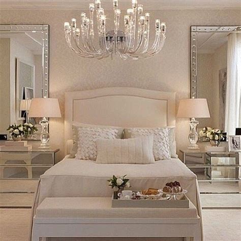 Collection by ck's fabulous jewels. FABSPO 8: GLAMOROUS BEDROOM DECOR INSPIRATION - SAMTYMS