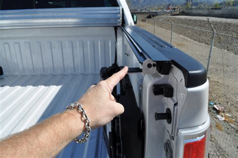 Ford F F Install Tonneau Cover How To Ford Trucks