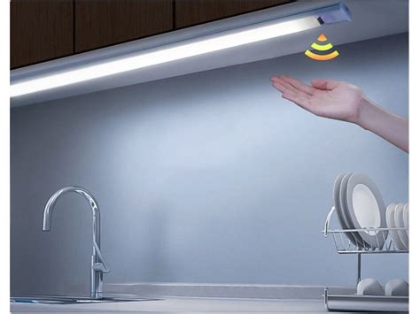 Barra Led 48cm Ricaricabile Con Sensore Di Movimento A Mano Scansione