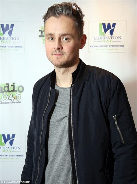 Tom Chaplin Reveals The Truth Behind His Christmas Album Daily Mail