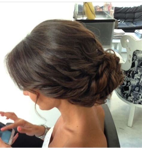 This unique style helps you to not only look beautiful, but also helps you hair to appear fuller and thicker. Low chignon, bridal effortless looking hairstyle, wavy ...