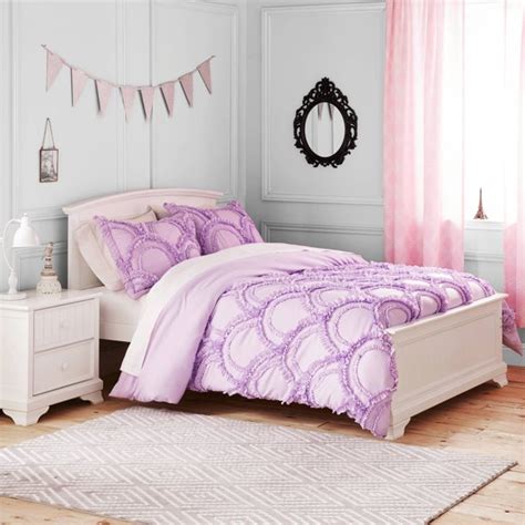 90″w x 90″l, 2 standard shams: Better Homes and Gardens Kids Lavender Ruffle Bedding ...