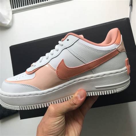 Nike air force 1 shadow surfaces in white and pink. Giầy thể thao Nike Air Force 1 Low White Coral Pink Nữ