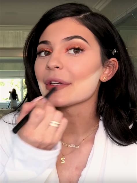 manny mua recreated kylie jenner s exact makeup routine from vogue allure