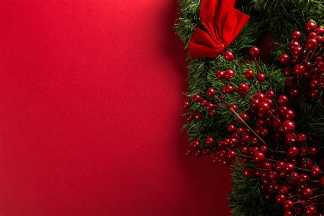 Red Background For Christmas Hd 5760x3840 Download Hd Wallpaper