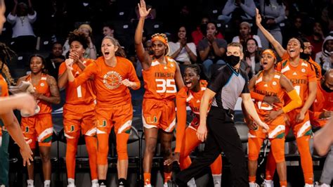 lsu holds on against florida miami s defense shows out and more from a fun sunday in women s