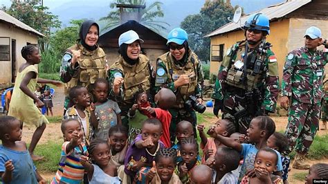 Perempuan Pasukan Penjaga Perdamaian PBB Disayang Dan Disegani