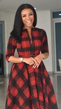 On note aussi les pagnes brillants qui font également fureur pour apporter une touche originale à notre robe pagne. 122 Best Office wear 2014 images in 2020 | Fashion ...