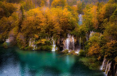 Plitvice Lakes National Park 4k Wallpaper