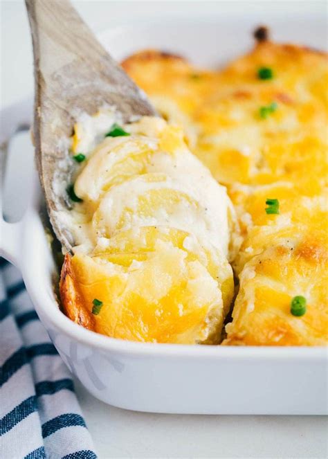 Make these simple scalloped potatoes for a delicious addition to your thanksgiving meal. Best 20 Make Ahead Scalloped Potatoes Ina Garten - Best ...
