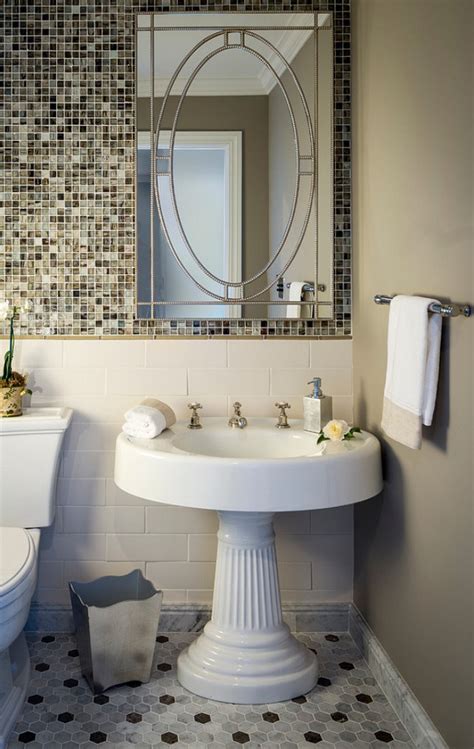 20 Stylish Bathrooms With Pedestal Sinks