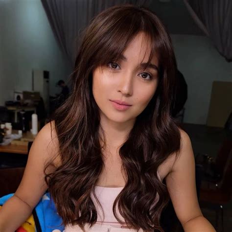 Given her stature as the kapamilya teen queen, kathryn bernardo actually has what it takes to set a hair trend. such a beaut 👑 photos from @deniseochoa © Kathryn Bernardo 🌟 | Kathryn bernardo hairstyle, Hair ...