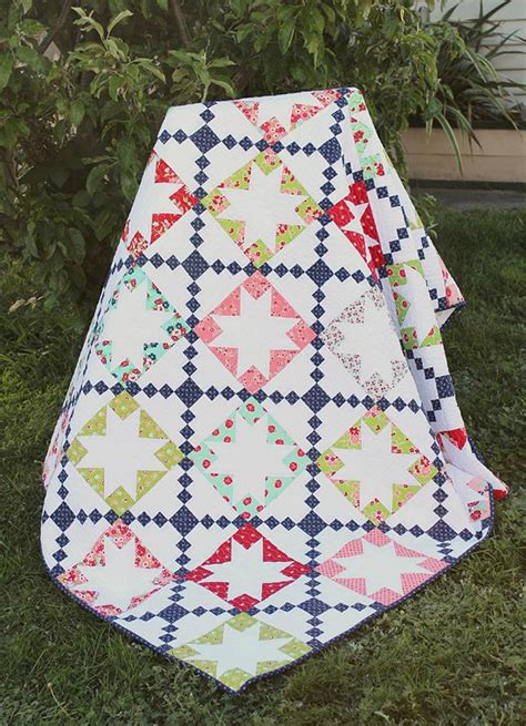 Play With Color For A Twinkling Star Quilt Quilting Digest