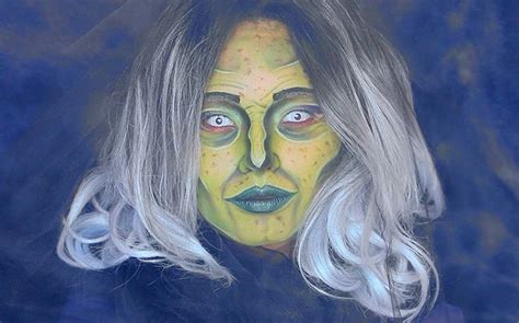 Adelántate a Halloween y aprende a maquillarte como una bruja aterradora con Laura Makeup