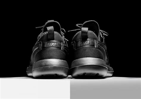 Nike Roshe Two Triple Black 844656 001 Sneaker Bar Detroit