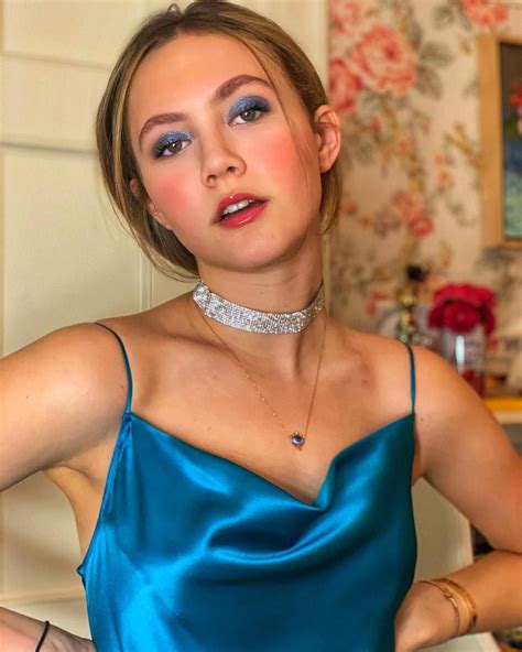 Iris Apatow On Instagram Just Another Paris Hilton Wannabe Women Cool Makeup Looks Fashion