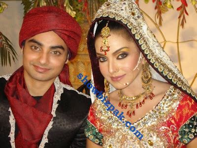 Had by nimra ahmad 7. Hum Awaz: Entertainment Magazine: Wedding photos of Eshita ...