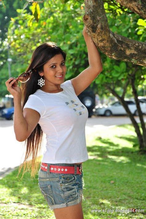 Sri Lanka Hot Girl Nethu Priyangika