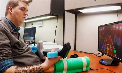 Brain Implants And Wearables Let Paralyzed People Move Again Ieee