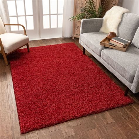 How To Decorate A Living Room With Red Carpet