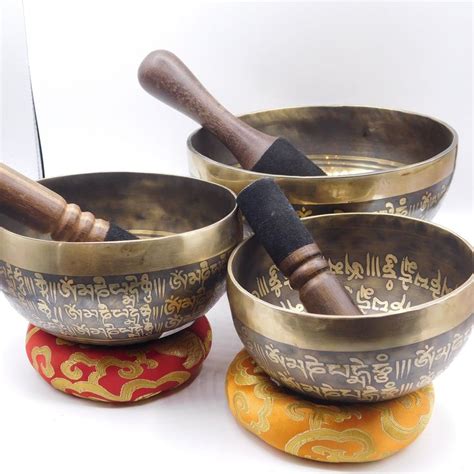 Full Mantra Om Mane Padme Hum Tibetan Singing Bowls Tibetan Bell Hand