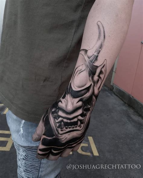 pin de akira merle em small tattoo asia style tatuagem carranca tatuagem hannya tatuagem na mão
