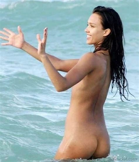 Jessica Alba Naked