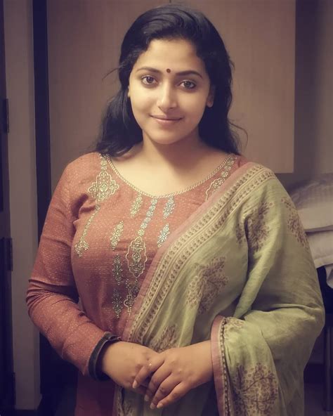 Stunning Image Gallery Of Prettiest Malayalam Actress Anu Sithara