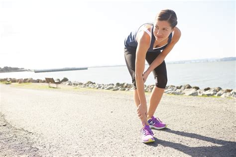 How To Reduce Knee Pain When You Run Popsugar Fitness