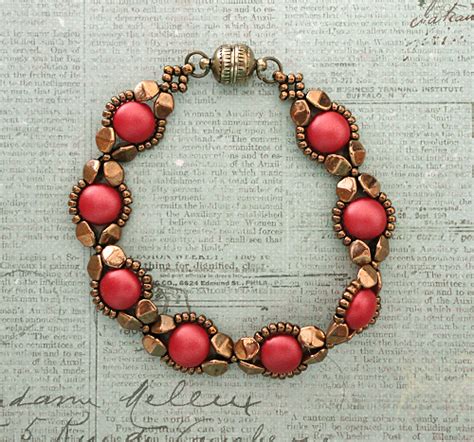 Linda S Crafty Inspirations Robin S Nest Bracelet Dark Coral