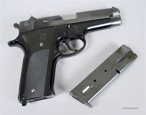 Smith And Wesson Model 59 Semi Auto Pistol In 9 M For Sale