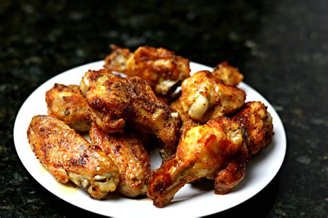 oven fried crispy baked chicken wings recipe dr davinah s eats