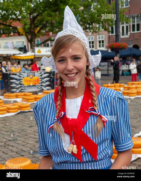 Traditional Dutch Girl Hi Res Stock Photography And Images Alamy