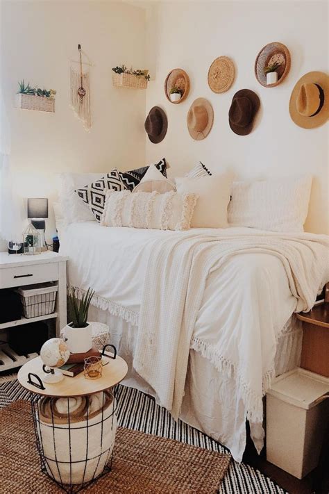 20 Cute And Stylish Boho Dorm Room Ideas Its Claudia G