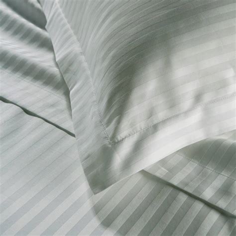 300tc Sateen Stripe Double Fitted Sheet Platinum Brandalley