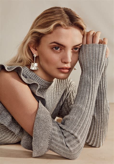 Ella Wennström Model Superbe Connecting Fashion Talents