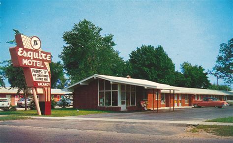 Dead Motels Usa Opened In The 1950′s The Esquire Motel Closed For