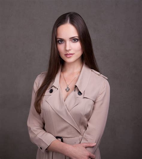 Model Sedcard Von Karina Mi8 Weibliches Professional Fotomodel