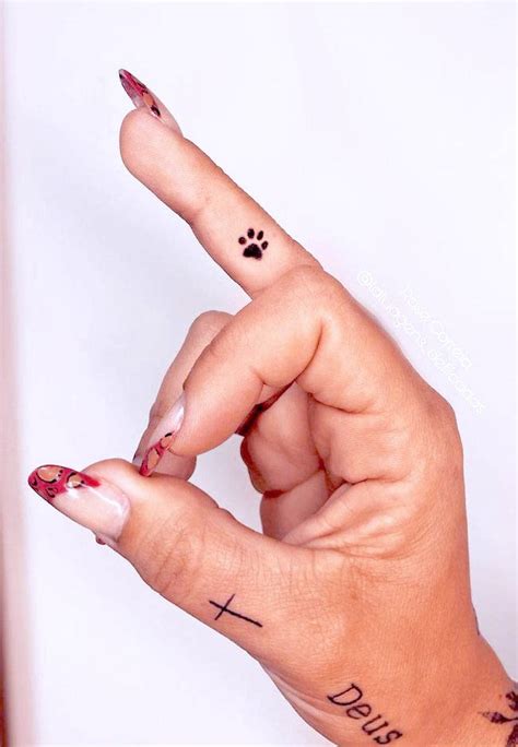 Discover 98 About Mini Finger Tattoos Super Cool Indaotaonec
